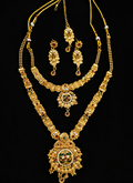 Antique Gold 4-Piece Bridal Jewellery Set – Long Necklace, Maang Tika & Earrings for Women