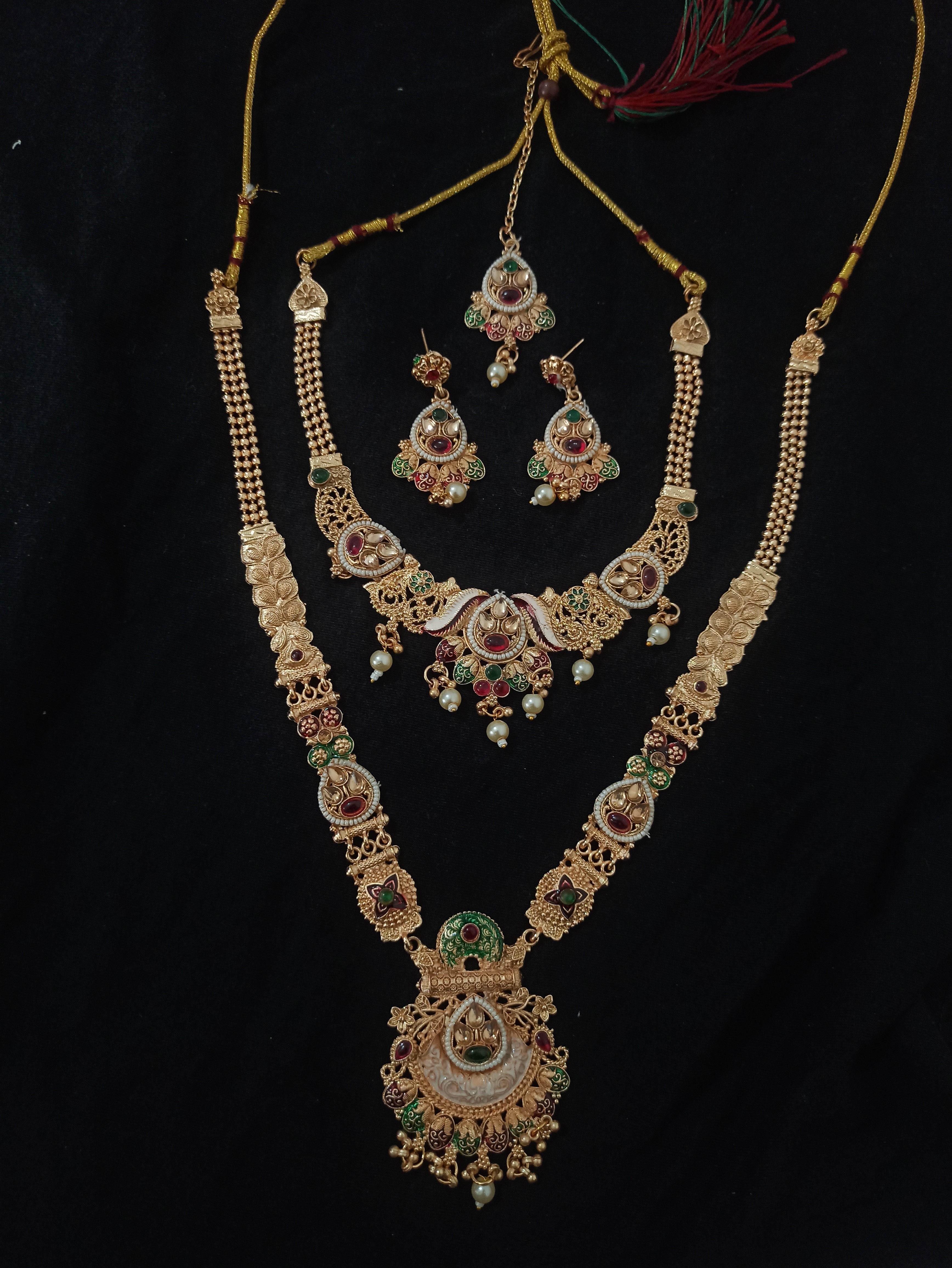 Traditional South Indian 2-Piece Jewellery Set – Earrings & Maang Tika with Floral Long Chain & Pearl Drops