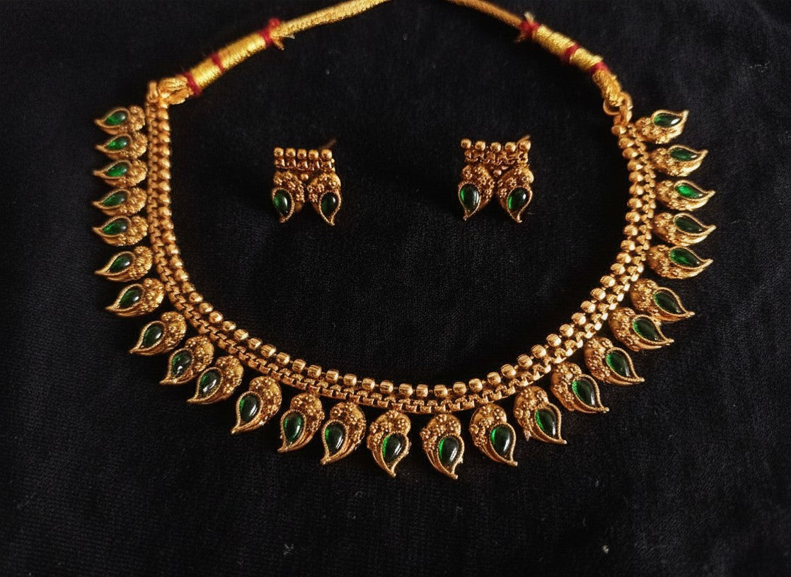 Kerala Antique Gold Manga Necklace Set with Emerald Stones & Matching Earrings for Women